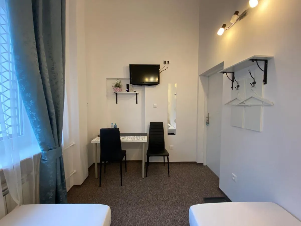 Pastel Guest Rooms Warsaw
